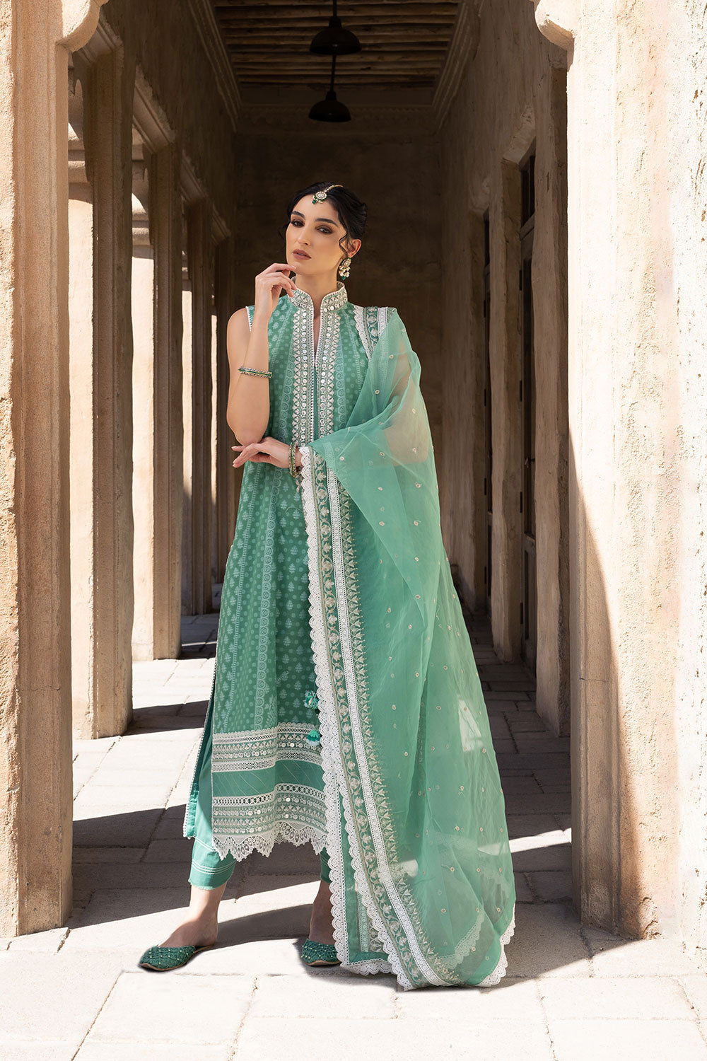 VT22 - 8B | Sobia Nazir | Vital Lawn Collection 2022