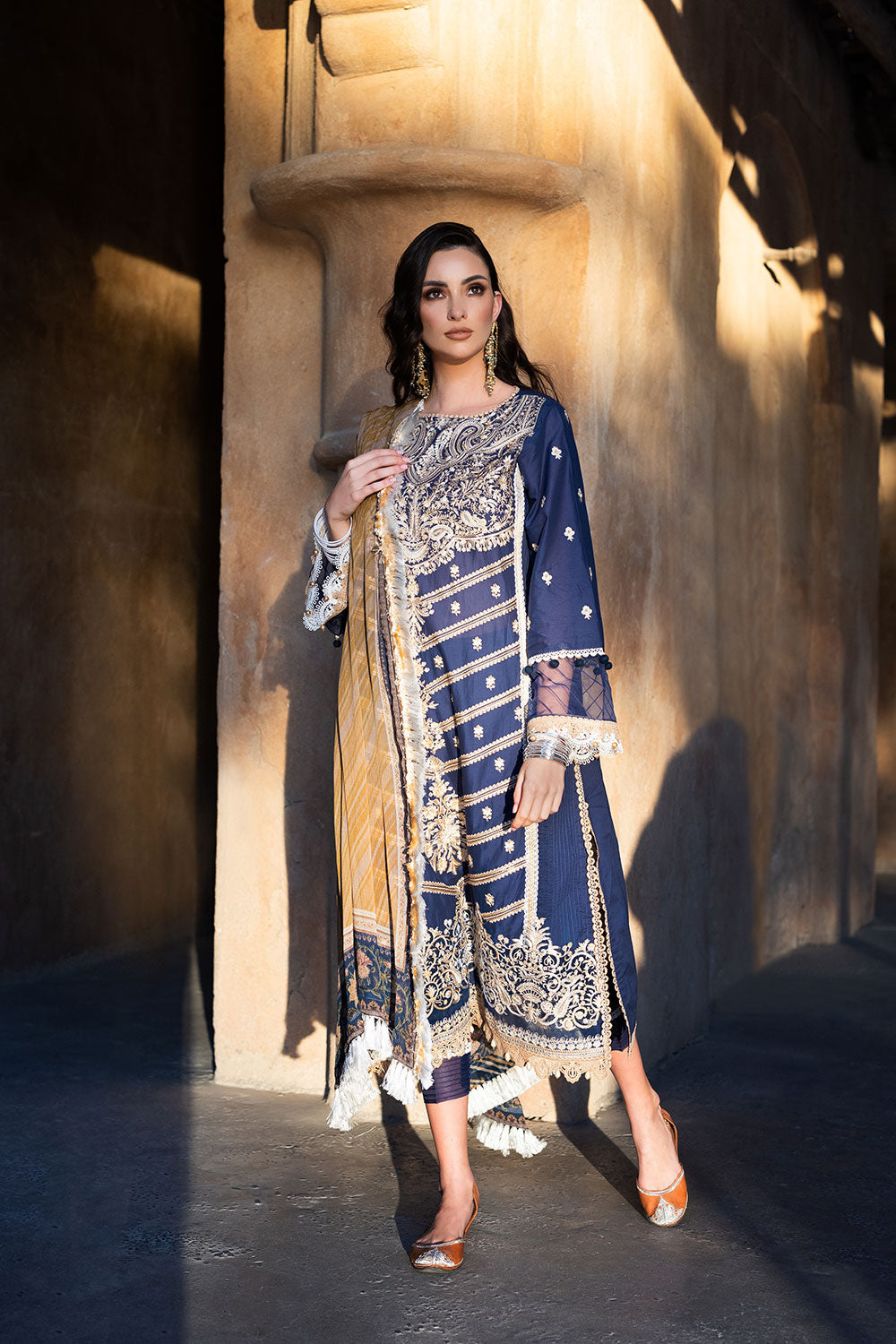 VT22 - 9B | Sobia Nazir | Vital Lawn Collection 2022