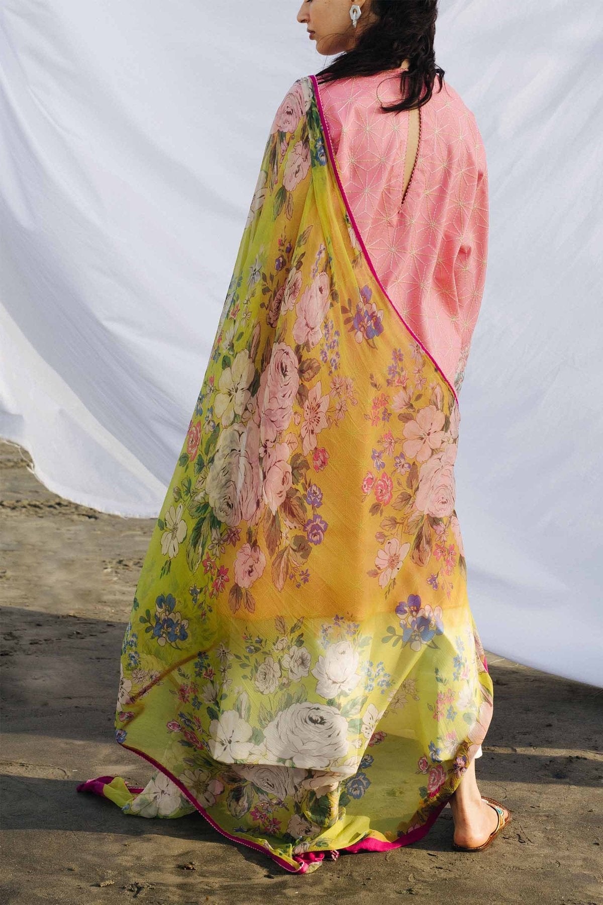 Z21-6B | Zara Shahjahan | Coco Lawn 2021