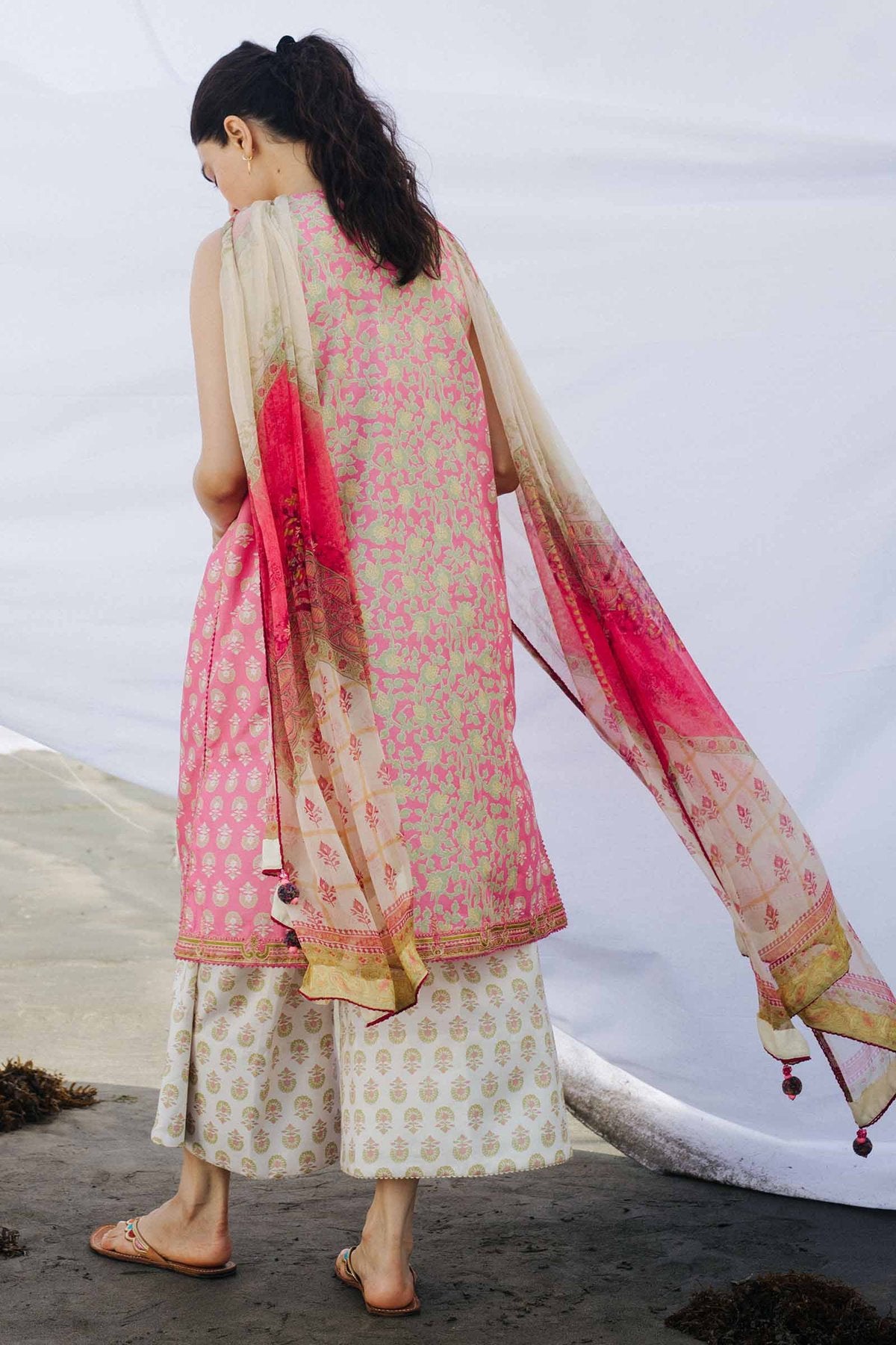 Z21-9A | Zara Shahjahan | Coco Lawn 2021