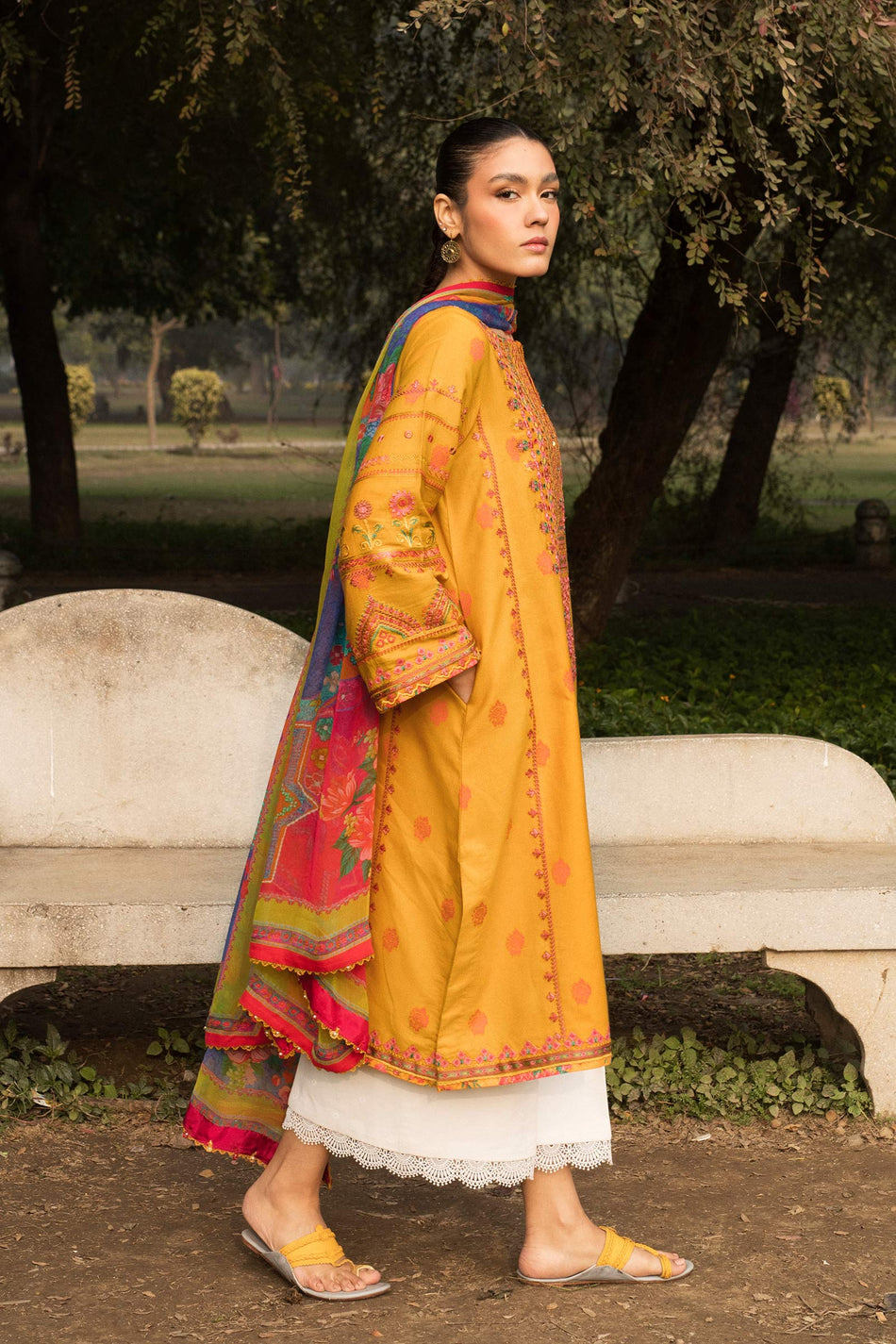 Z22 - 9A | Coco By Zara Shahjahan | Spring summer Lawn Collection 2022