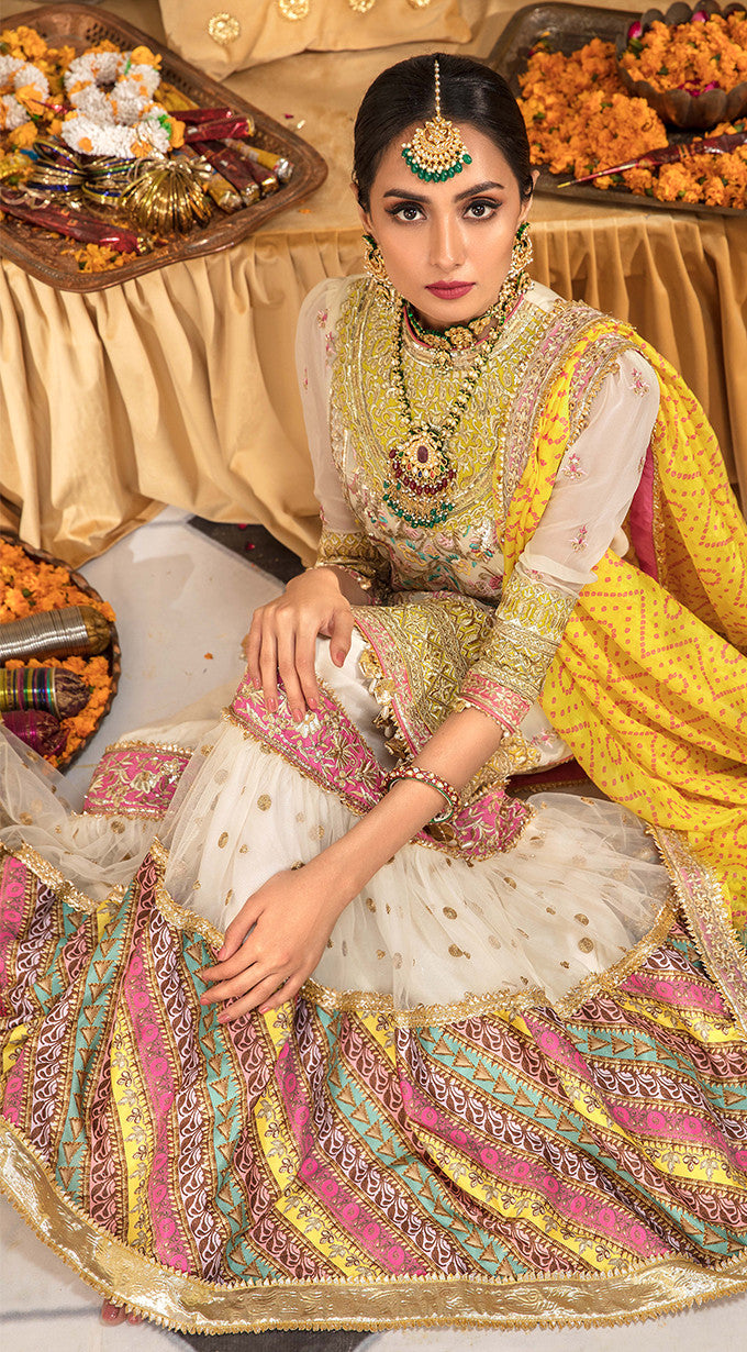 Almas (Anaya by Kiran Chaudhry - Nauratan -Mehendi Collection)