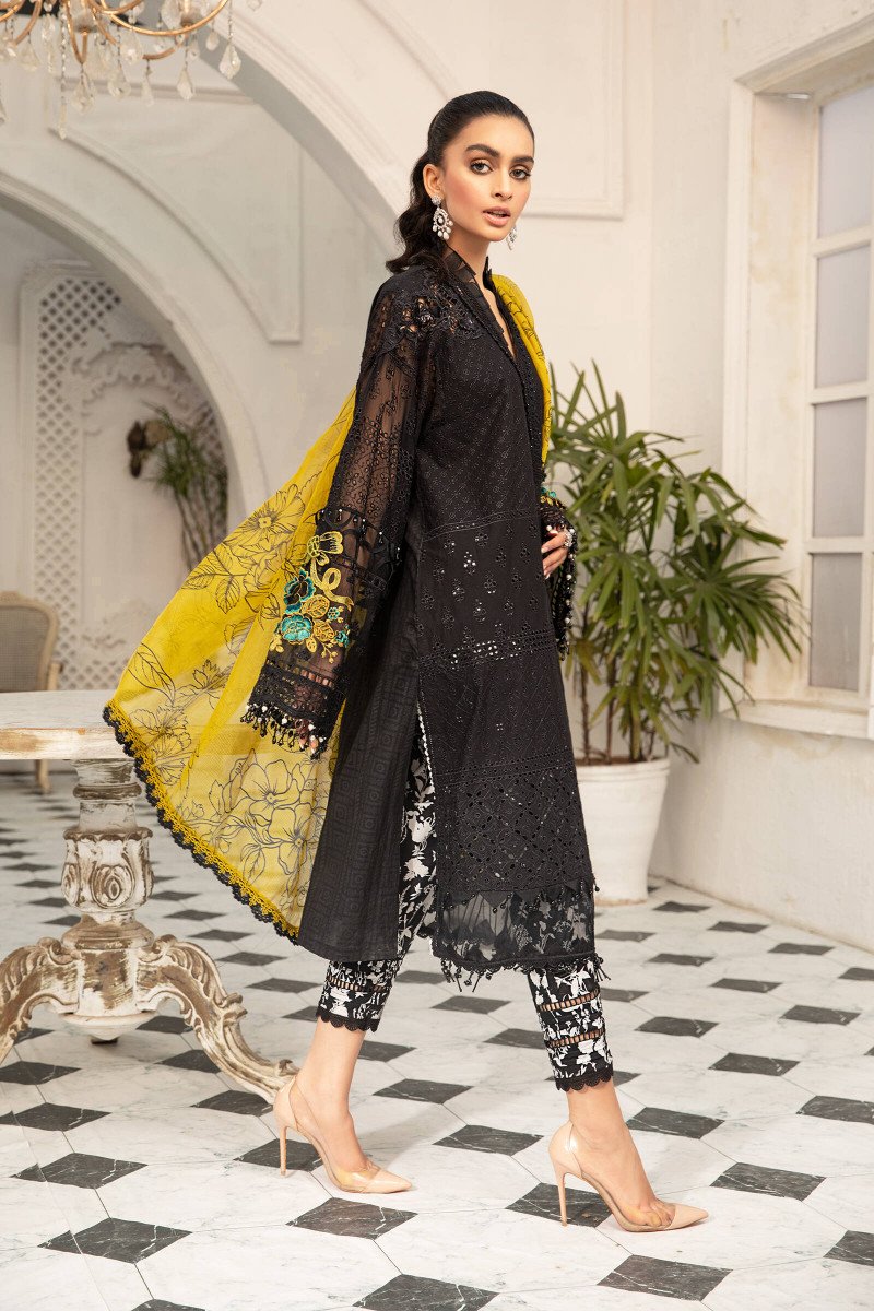D22-04-B | Maria B | Unstitched Luxury Lawn Collection 2022