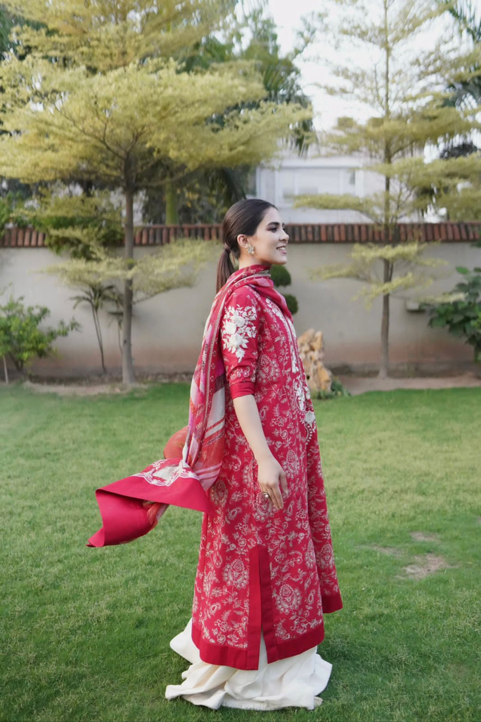 Gulaab - 9B  | Zara Shahjahan | Eid Luxury Lawn 2022