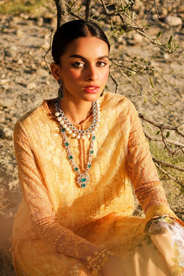 10B | Sana Safinaz | Luxury Lawn 2023