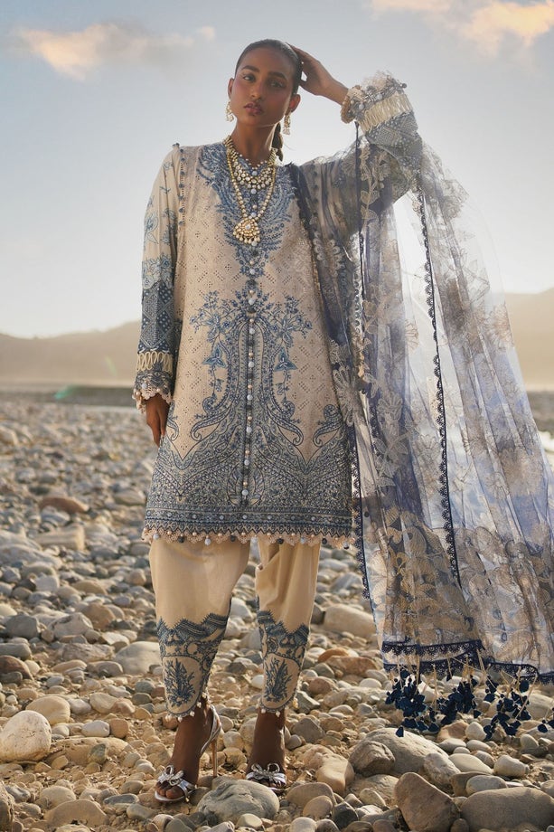 12B | Sana Safinaz | Luxury Lawn 2023