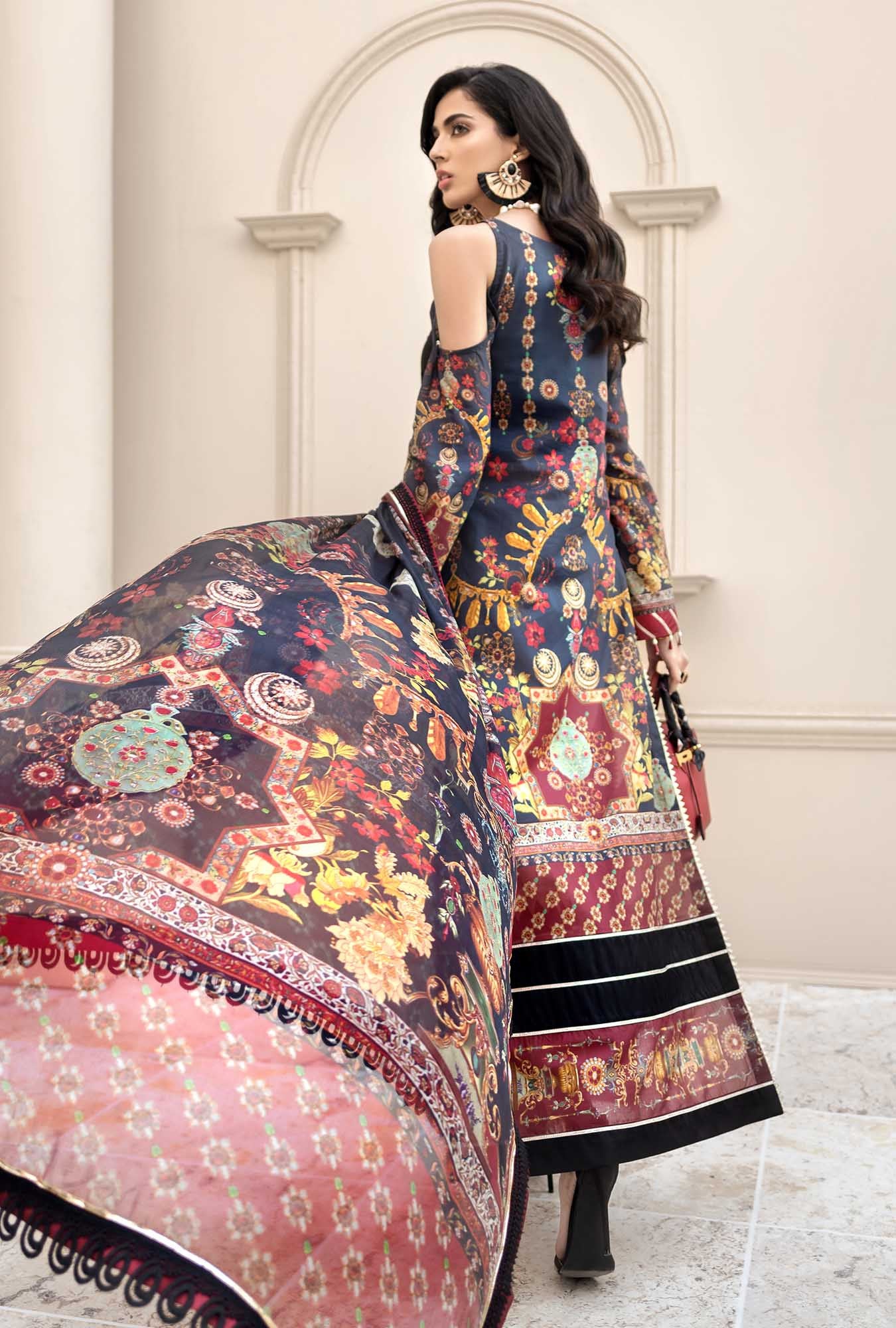 Glamma-D12-A | Noor by Saadia Asad | Luxury Lawn'20