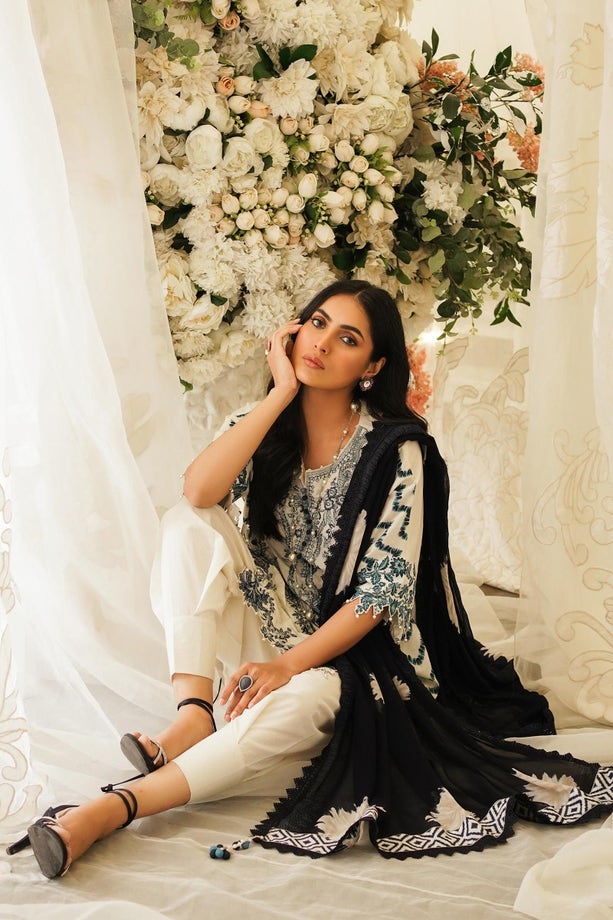 8A | Sana Safinaz | Muzlin Spring Volume 1 Collection 2023