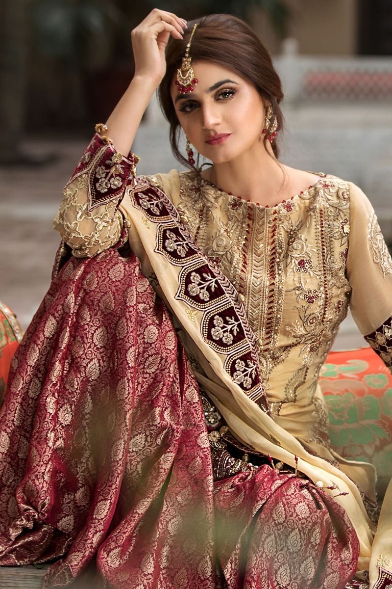 2352 Scarlet Vault | Motifz | Rang-e-Bahar | Luxury Embroidered Crinkle Chiffon'20