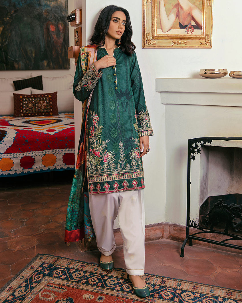 Gulbahar (ZF-15) | Zaha | Eid & Tea at Mummy's | Eid Unstitched'20