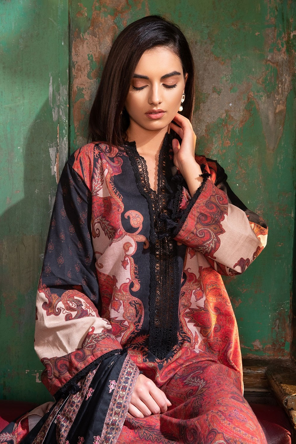 6B (Sobia Nazir Winter Collection 2020)